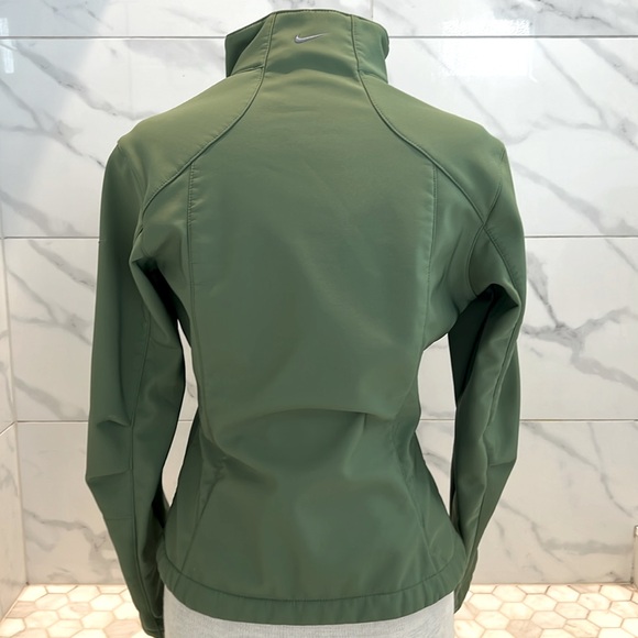 Nike Green Softshell Running Full Zip Up Jacket Size S - Picture 3 of 10